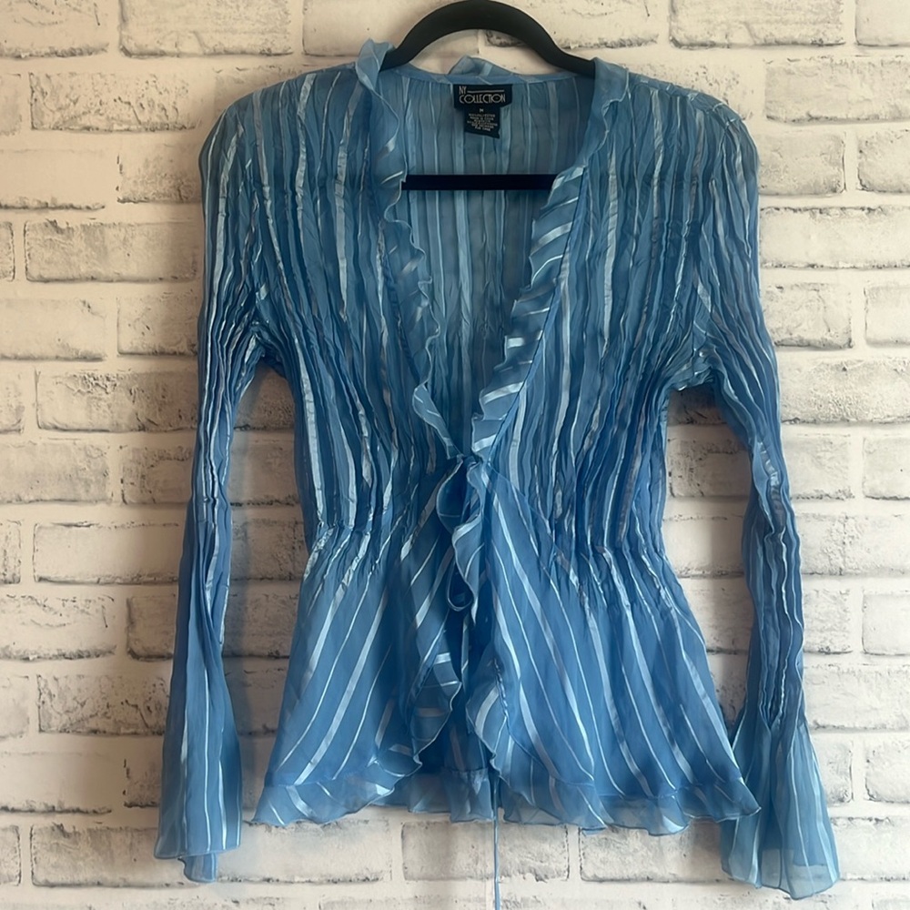 Aritzia Women's Blue Shirt | Size Medium